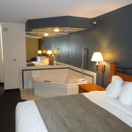 Baymont By Wyndham Owatonna Hotel Eksteriør billede