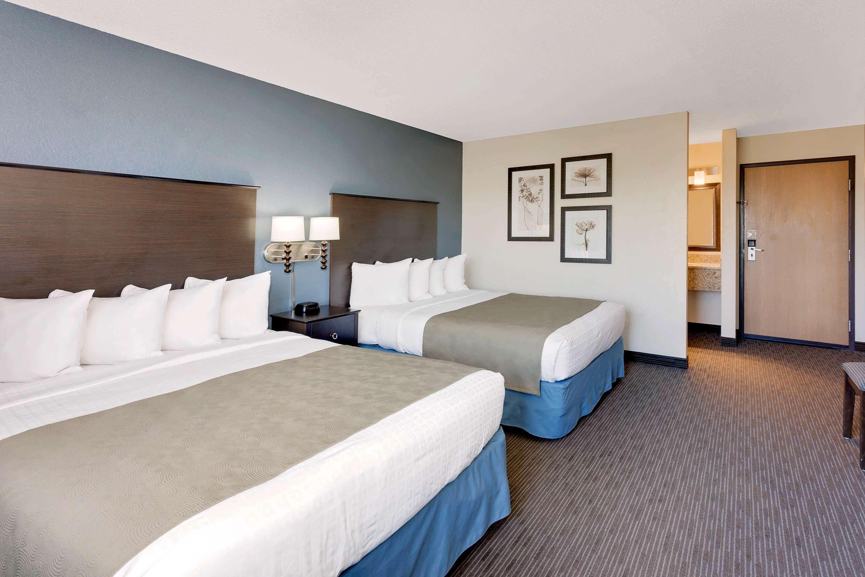 Baymont By Wyndham Owatonna Hotel Eksteriør billede