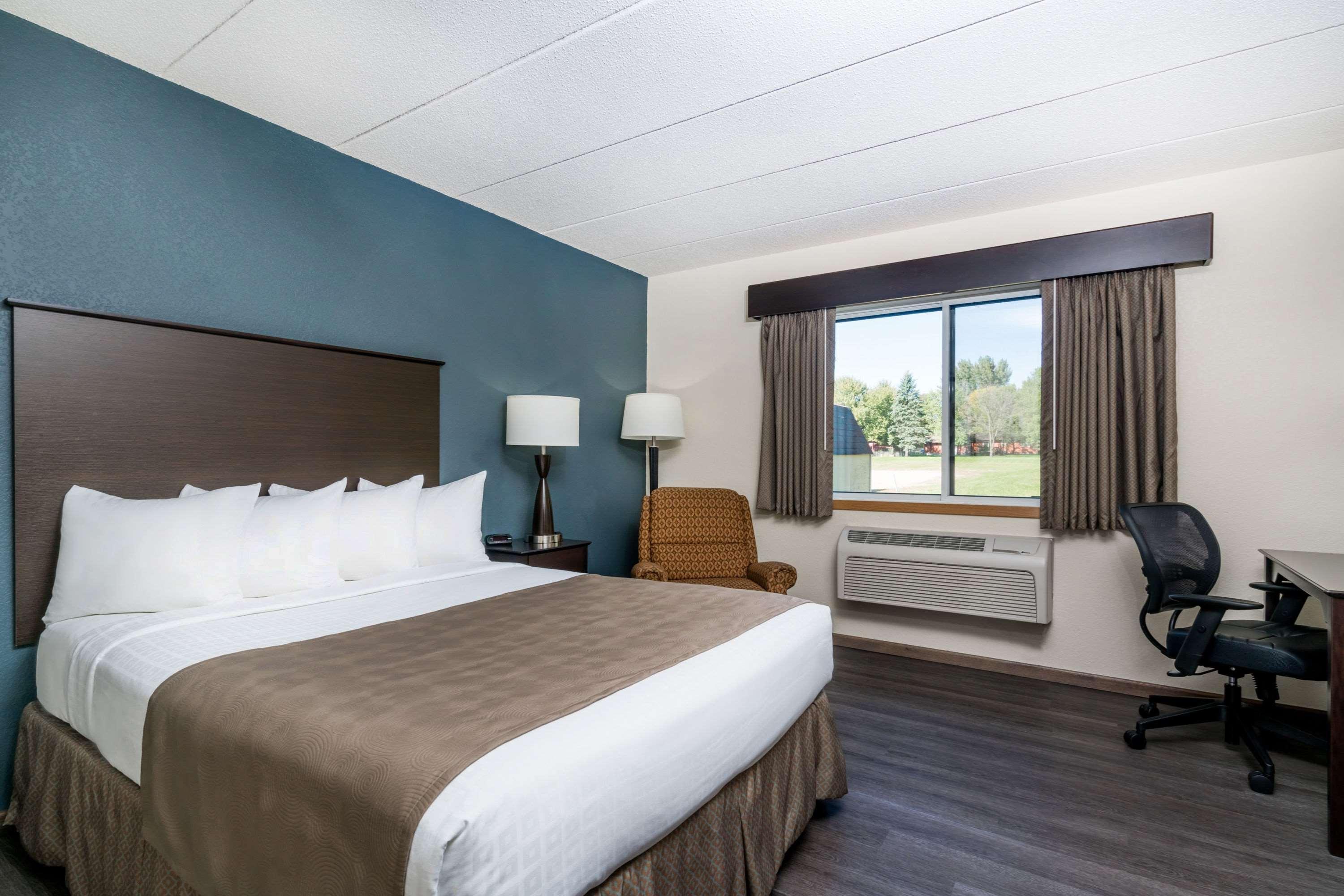 Baymont By Wyndham Owatonna Hotel Eksteriør billede